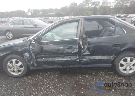 2000 Honda Accord 2.3 Lx из США, поврежденный, VIN 1HGCG6650YA069308